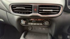 Nissan Juke 1.0 DiG-T N-Connecta 5dr Petrol Hatchback